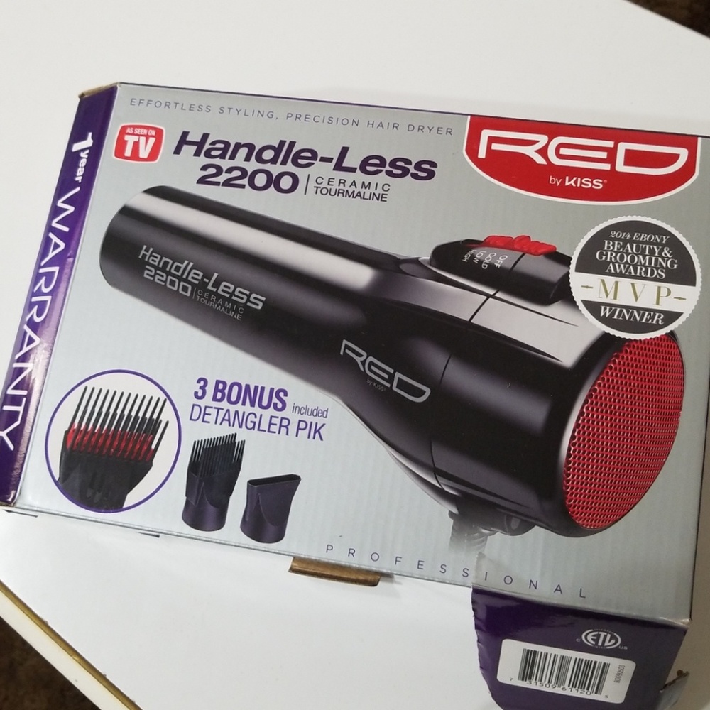 Red by kiss handle less 2200 dryer